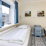6 Person In Laeso-by Traum * Laeso